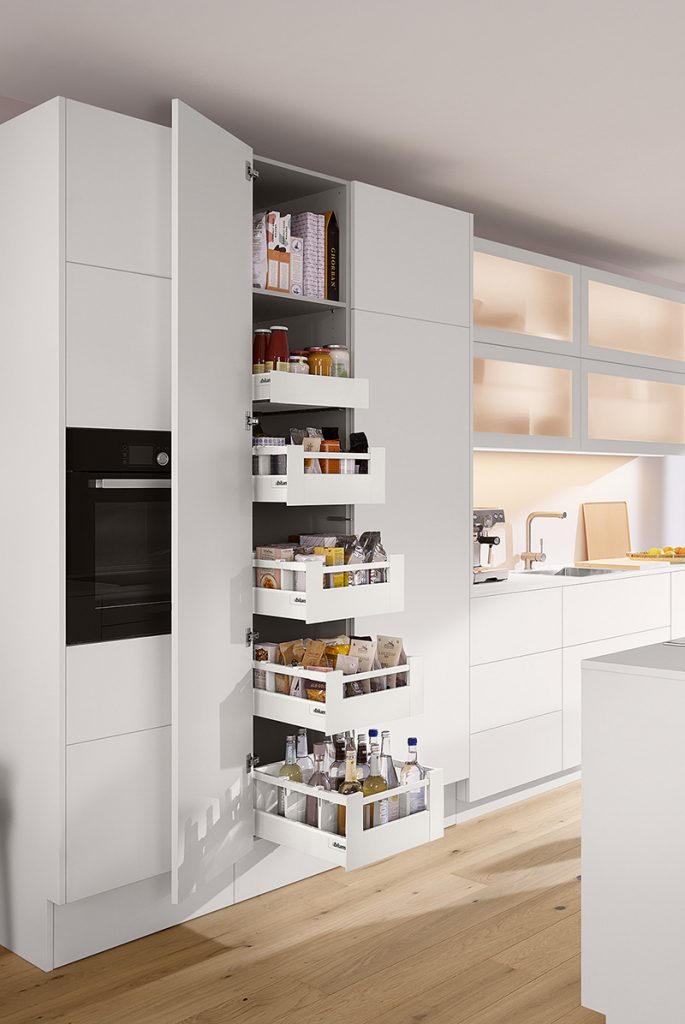 Blum Antaro Larder